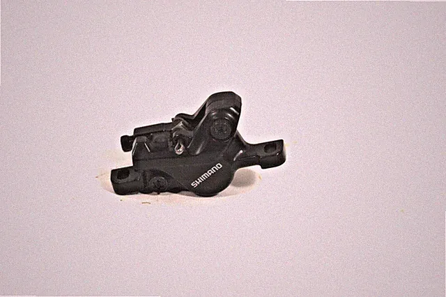 Shimano BR-MT200 Hydraulic Disc Brake Caliper with Pads Black