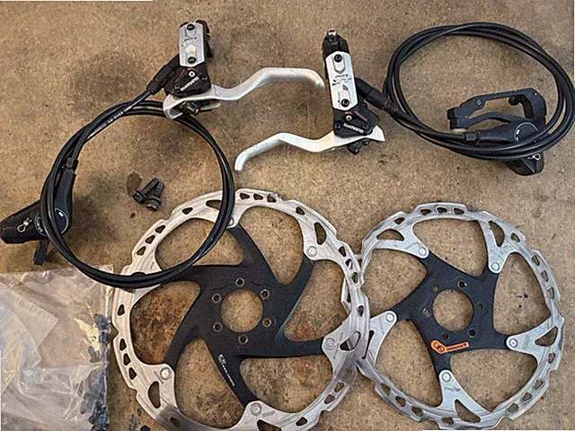 Shimano Deore XT MTB Hydraulic Disc Brake Set Brakes BR/BL-M775 Mountain Bike